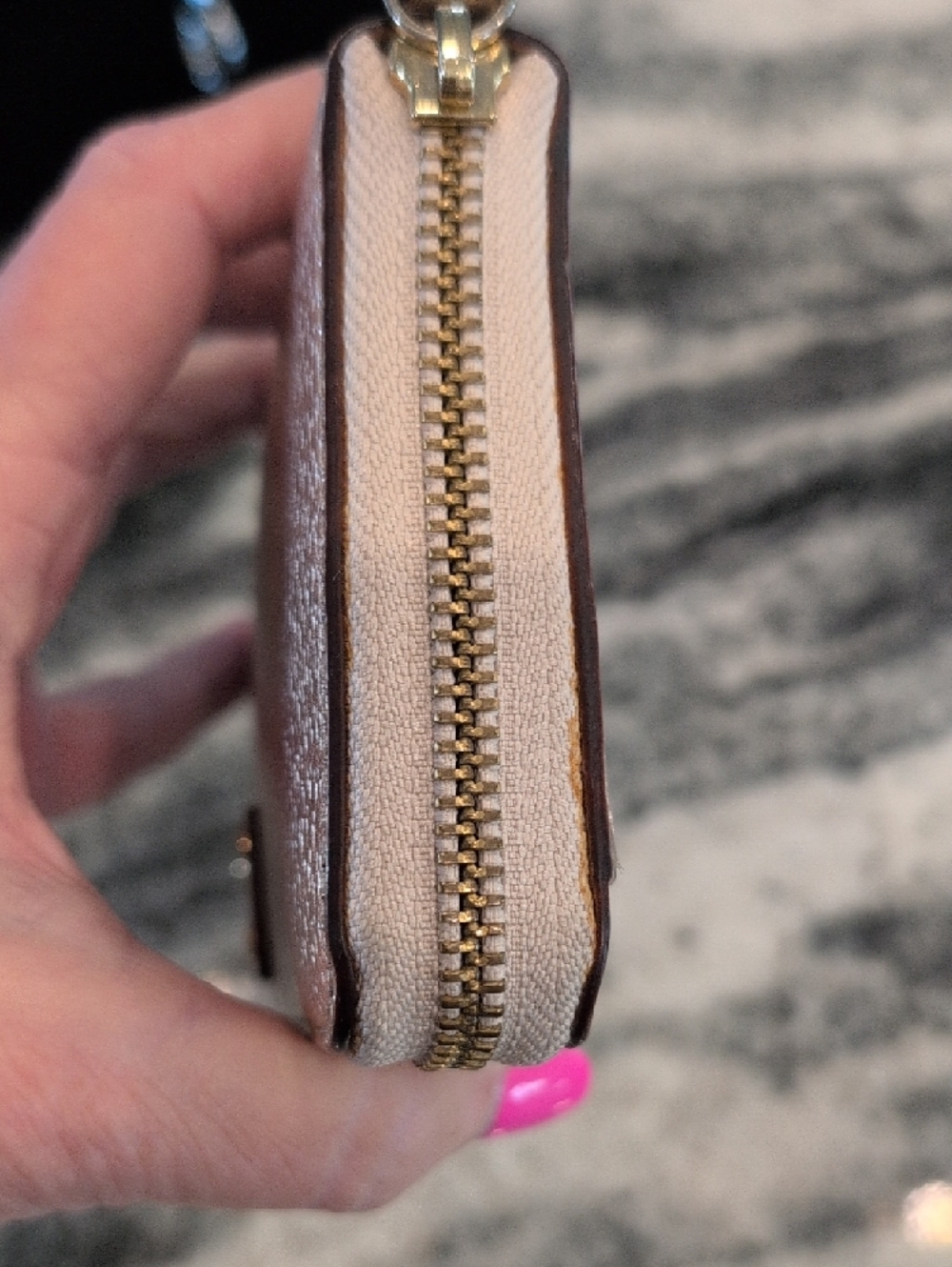 kate spade ♠️ Wellesley Neda Metallic Rose Gold Zip-Around Wallet - Picture 6 of 8